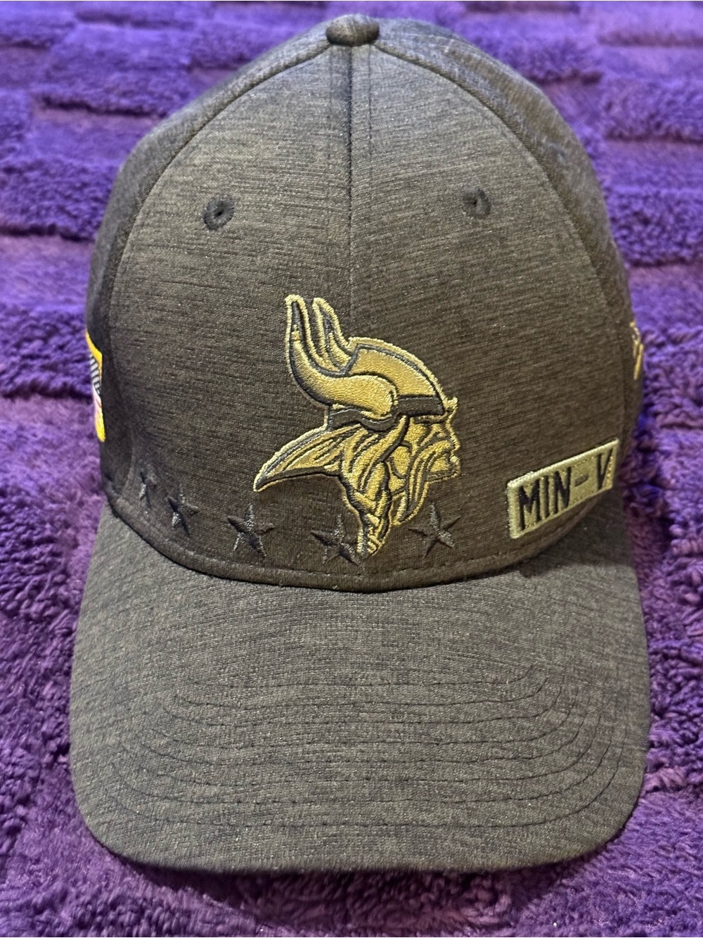 New Era Minnesota Vikings Salute to Service Hat